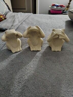 Ivory Crakle Ceramic See-No-Evil Trio - Cream Decorative Figurines